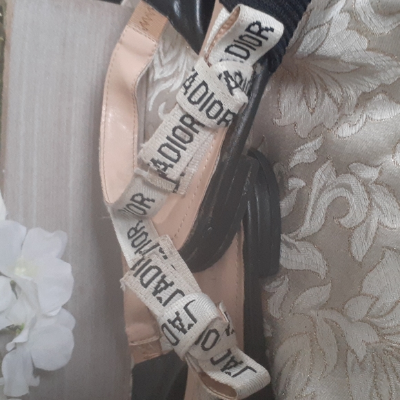 DIOR SHOES - Picture 3 of 16